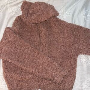 NEVER WORN Skims Cropped Fuzzy Zip Up